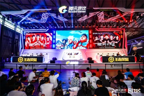 ayx爱游戏- 昂热主场举办电竞主题夜，跨界营销吸引年轻群体  